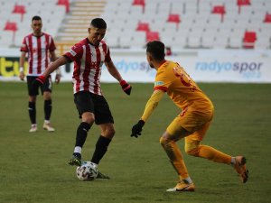 Süper Lig: Dg Sivasspor: 2 - Kayserispor: 0 (Maç Sonucu)
