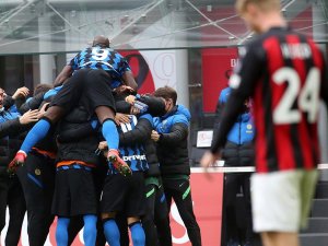 Milano Derbisini Kazanan Inter