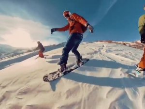 Tunceli’nin Dağlarında Kayak Keyfi