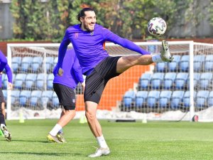 Başakşehir, Antalyaspor Hazırlıklarına Devam Etti
