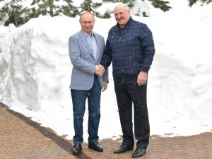 Rusya Devlet Başkanı Putin, Belarus Devlet Başkanı Lukaşenko İle Bir Araya Geldi