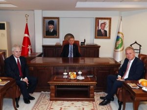 Cumhurbaşkanı Erdoğan, İzto Ve Ebso Başkanları İle Görüştü