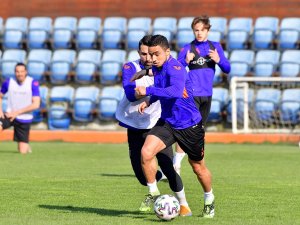 Medipol Başakşehir, Antalyaspor Hazırlıklarını Sürdürdü
