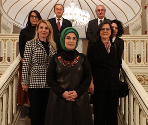 TEMA Vakfı, Çay Atıklarından Doğal Gübre Elde Ettiği Projenin Sonuçlarını Cumhurbaşkanı Erdoğan'ın Eşi Emine Erdoğan ile Paylaştı.