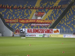 Galatasaray Taraftarı Vefat Eden Mke Ankaragücü Taraftarları Eren Ve Mert’i Unutmadı