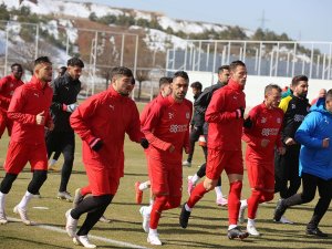 Yiğidolar, Galatasaray Maçına İddialı Hazırlanıyor