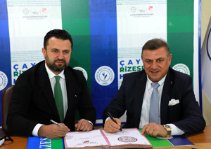 Çaykur Rizespor, Teknik Direktör Bülent Uygun ile 1,5 Yıllık Anlaşma İmzaladı