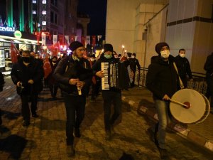 Artvin’de Sessiz Fener Alayı