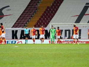 Süper Lig: Galatasaray: 1 - Dg Sivasspor: 2 (İlk Yarı)