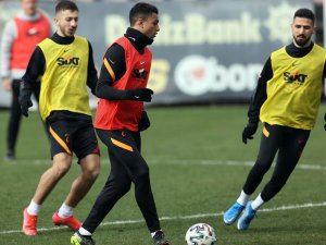 Galatasaray’a Donk’tan Kötü Haber