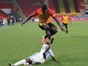 Süper Lig: Göztepe: 3 - Bb Erzurumspor: 1 (Maç Sonucu)