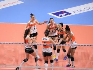 Eczacıbaşı Vitra, Kupa Voley’de Finalde