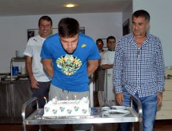 Genç Kaleci Okan Kocuk 19. Yaşını Kutladı