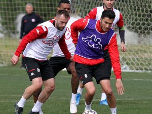 Antalyaspor’da Hedef Beraberlik Serisini Galibiyetle Sonlandırmak