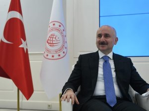 Bakan Karaismailoğlu, Yüksek Hızlı Tren Çalışmalarını Yerinde İnceledi