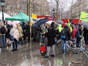 Fukuşima Kurbanları 10. Yılında Paris’te Anıldı