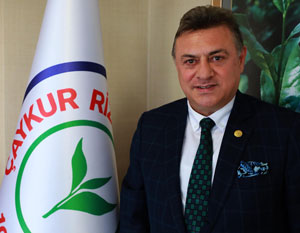 Çaykur Rizespor Kulübü Başkanı Kartal, teknik direktör Bülent Uygun'a güveniyor