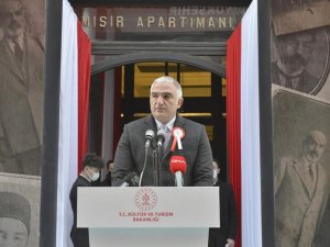 Beyoğlu İstiklal Caddesi’ndeki “Mehmet Akif Ersoy Hatıra Evi” Ziyarete Açıldı