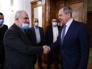 Rusya Dışişleri Bakanı Lavrov, Lübnan’da Hizbullah Temsilcileriyle Görüştü