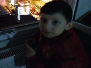 4 Yaşındaki Çocuk İtfaiyecilere Böyle Seslendi: “Siz Çok Güzel Kahramansınız Ve Olağanüstüsünüz”
