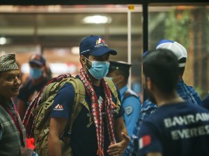 Bahreyn Prensi Everest’e Tırmanmak İçin Nepal’de