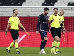 Ziraat Türkiye Kupası: Beşiktaş: 2 - Medipol Başakşehir: 0 (İlk Yarı)