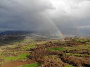 Bursa’da Gök Kuşağı Güzelliği