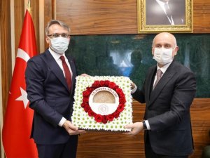“Son 19 Yılda Ulaşım Ve İletişim Altyapısına 931 Milyar Liranın Üzerinde Yatırım Yaptık”