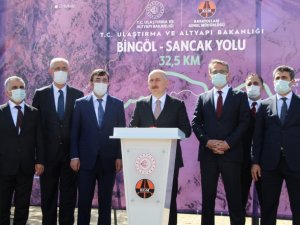 Bakan Karaismailoğlu: “Bölünmüş Yol Uzunluğumuzu 28 Bin 200 Kilometrenin Üzerine Çıkardık”