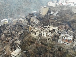 Dereiçi Yangın Acısını 3. Kez Yaşadı