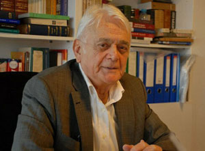 Tarihçi Mehmet Genç hayatını kaybetti