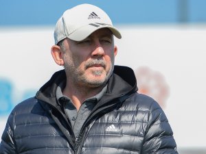 Sergen Yalçın’dan Oyuncularına Uyarı: “Top Bizde Kalacak”