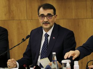 Bakan Dönmez’den Doğalgaz Kullanmayan Vatandaşlara Çağrı