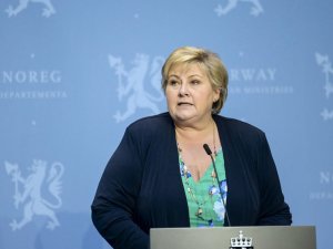 Norveç Başbakanı Solberg’e Covid-19 Kısıtlamalarını İhlalden Soruşturma