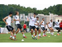 Beşiktaş'ta Feyenoord Maçı Hazırlıkları Devam Ediyor