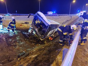 Polonya’da Ukraynalıları Taşıyan Otobüs Kaza Yaptı: 1 Ölü, 4 Yaralı