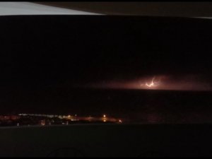 Giresun’da Şimşek Ve Yıldırımlar Gökyüzünü Aydınlattı