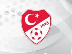 Nazım Sangare Ve İrfan Can Kahveci Kadrodan Çıkarıldı