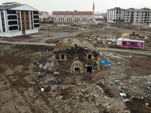 Almanya’daki Sahibi İzin Vermeyince 230 Yıllık Kilise Ortada Kaldı