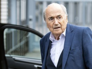 Sepp Blatter’a 6 Yıl Men