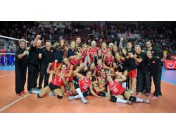 Voleybolda Bayan Milli Takımı Rusya'yı Yendi