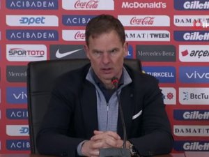 Frank De Boer: “Türkiye Bizi Cezalandırdı”