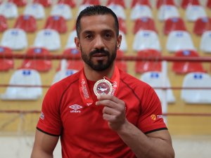 Pamukkaleli Fadi, 2021 Dünya Para Atletizm Grand Prix’ten Altın Madalyayla Döndü