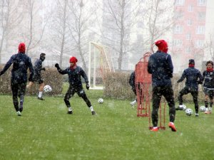 Kayserispor Milli Arayı İyi Değerlendirmek İstiyor
