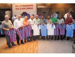 Trabzonsporlu Taraftarlardan 61 Bin Forma Kampanyası