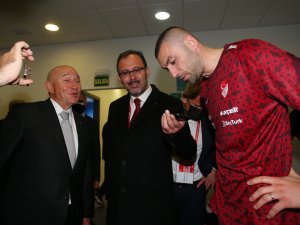 Cumhurbaşkanı Erdoğan’dan A Milli Takım’a Tebrik