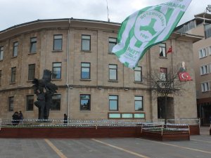 Giresun’da Her Yer Yeşil-beyaz Bayraklarla Donatıldı