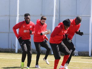 Sivasspor Pas Çalıştı