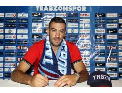 Belkalem Resmen Trabzonsporlu Oldu
