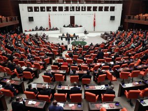 Tbmm Genel Kurulu’nda Oylama Tansiyonu Yükseltti